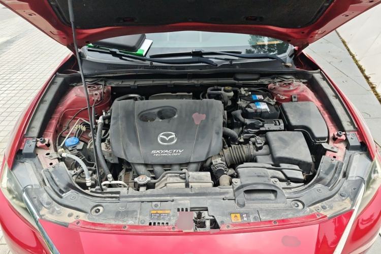 Used Mazda CX-4 2018 2.0L Automatic Two-Wheel Drive Blue Sky Exploration Version China V Standard Engine Bay