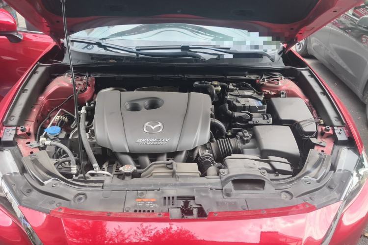Used Mazda CX-4 2018 2.0L Automatic Two-Wheel Drive Blue Sky Dynamic Version China V Standard Engine Bay