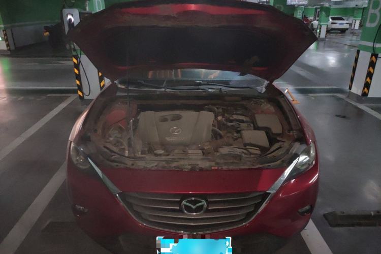 Used Mazda CX-4 2018 2.0L Automatic Two-Wheel Drive Blue Sky Premium Upgrade Version China V Standard Engine Bay