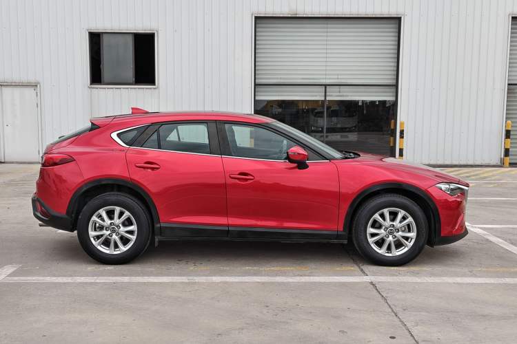 Used Mazda CX-4 2018 2.0L Automatic Two-Wheel Drive Blue Sky Exploration Version China V Standard Exterior 10