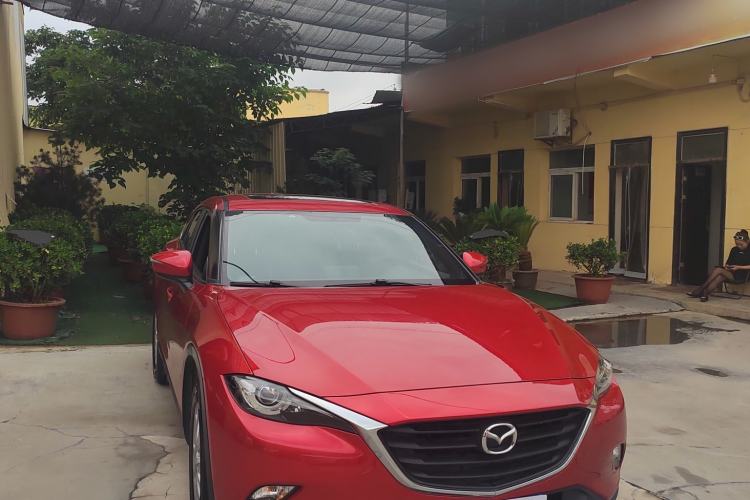Used Mazda CX-4 2018 2.0L Automatic Two-Wheel Drive Blue Sky Dynamic Version China V Standard Exterior 2