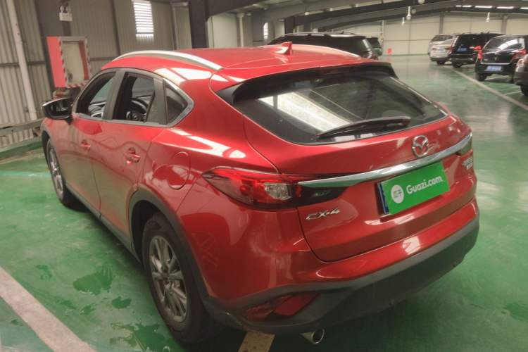 Used Mazda CX-4 2018 2.0L Automatic Two-Wheel Drive Blue Sky Premium Upgrade Version China V Standard Exterior 2