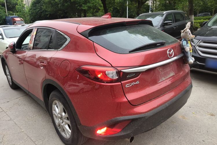 Used Mazda CX-4 2018 2.0L Automatic Two-Wheel Drive Blue Sky Dynamic Version China V Standard Exterior 2