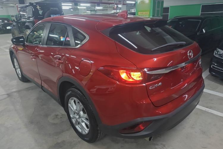 Used Mazda CX-4 2018 2.0L Automatic Two-Wheel Drive Blue Sky Dynamic Version China V Standard Exterior 2
