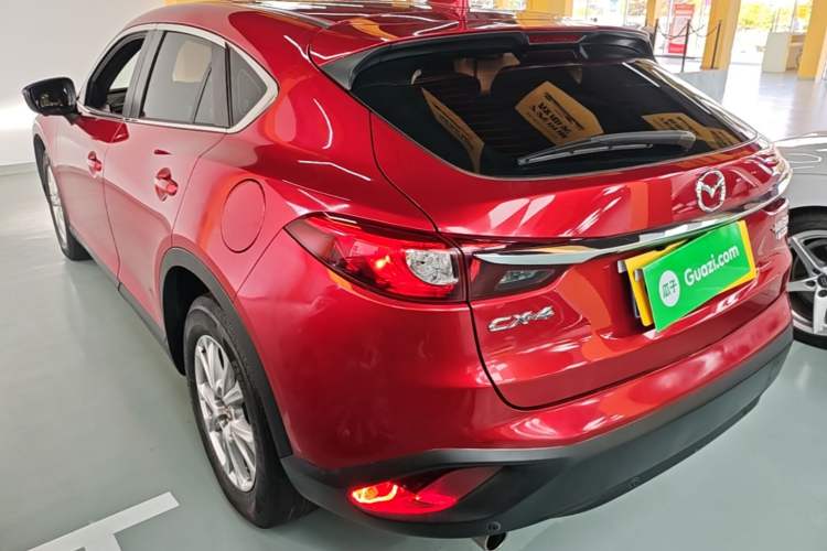 Used Mazda CX-4 2018 2.0L Automatic Two-Wheel Drive Blue Sky Dynamic Version China VI Standard Exterior 2