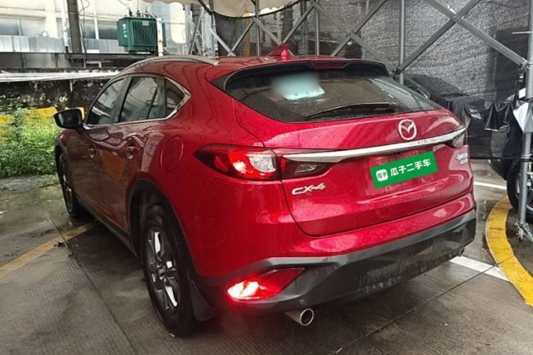 Used Mazda CX-4 2018 2.0L Automatic Two-Wheel Drive Blue Sky Premium Upgrade Version China V Standard Exterior 2