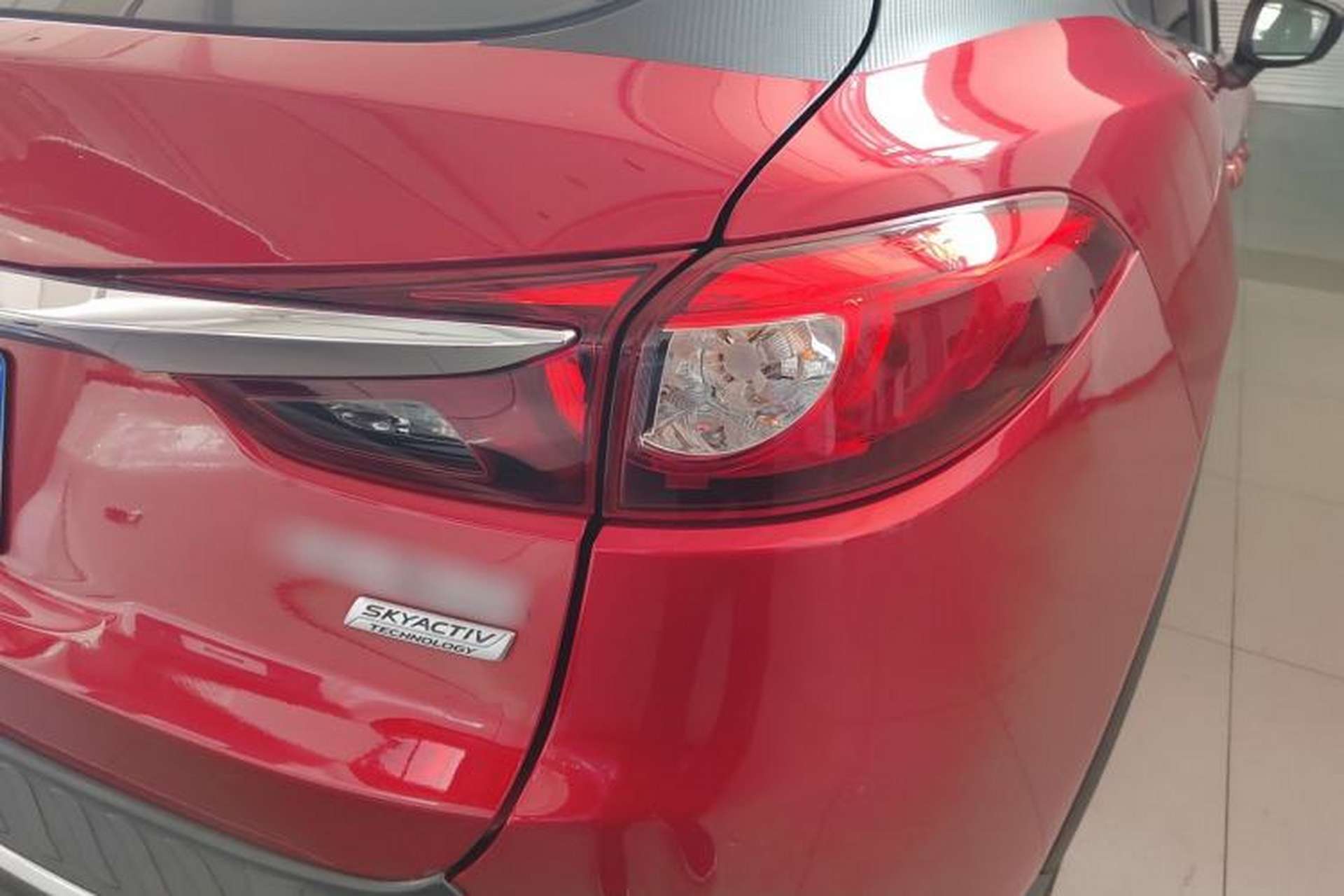 Used Mazda CX-4 2018 2.0L Automatic Two-Wheel Drive Blue Sky Dynamic Version China V Standard Exterior 3