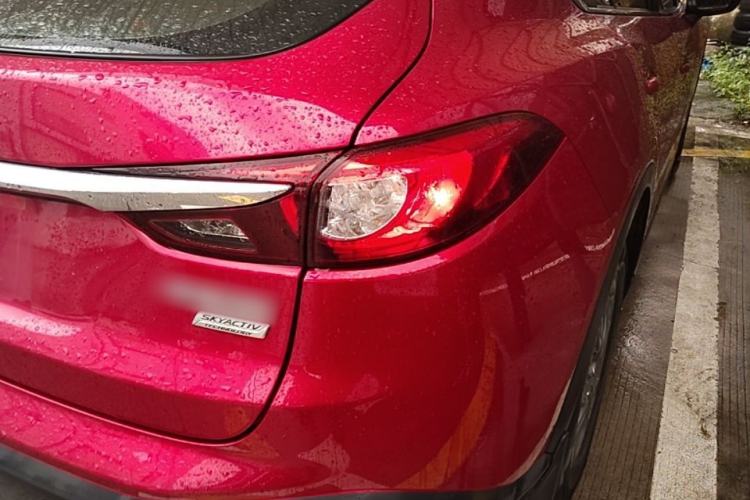 Used Mazda CX-4 2018 2.0L Automatic Two-Wheel Drive Blue Sky Premium Upgrade Version China V Standard Exterior 3