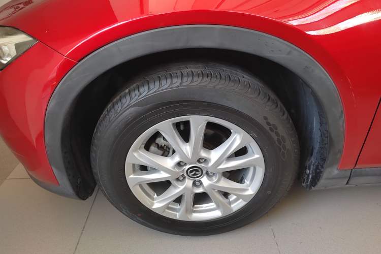 Used Mazda CX-4 2018 2.0L Automatic Two-Wheel Drive Blue Sky Dynamic Version China V Standard Exterior 4