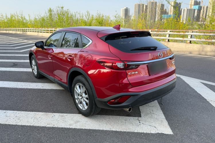 Used Mazda CX-4 2018 2.0L Automatic Two-Wheel Drive Blue Sky Dynamic Version China VI Standard Exterior 4