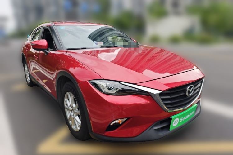 Used Mazda CX-4 2018 2.0L Automatic Two-Wheel Drive Blue Sky Dynamic Version China V Standard Front Right 45 Deg