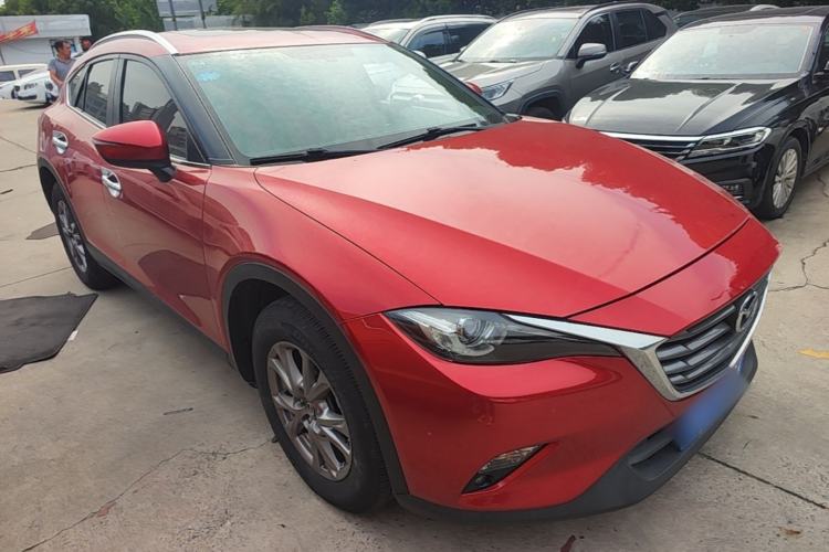 Used Mazda CX-4 2018 2.0L Automatic Two-Wheel Drive Blue Sky Premium Upgrade Version China VI Standard Front Right 45 Deg