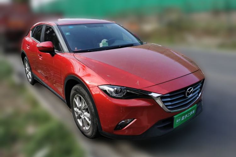 Used Mazda CX-4 2018 2.0L Automatic Two-Wheel Drive Blue Sky Luxury Edition Front Right 45 Deg