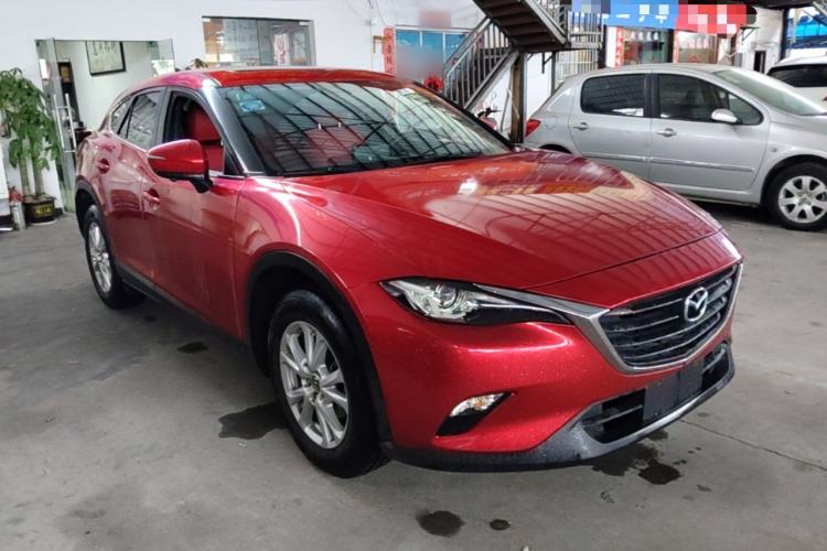 Used Mazda CX-4 2018 2.0L Automatic Two-Wheel Drive Blue Sky Dynamic Version China VI Standard Front Right 45 Deg