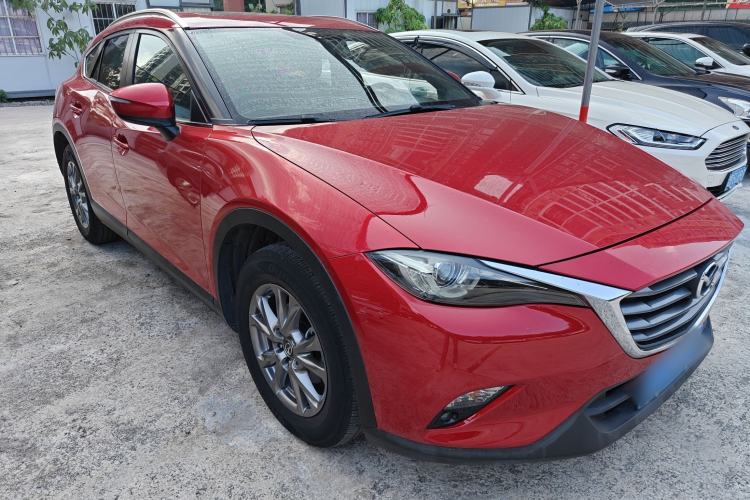 Used Mazda CX-4 2018 2.0L Automatic Two-Wheel Drive Blue Sky Premium Upgrade Version China VI Standard Front Right 45 Deg