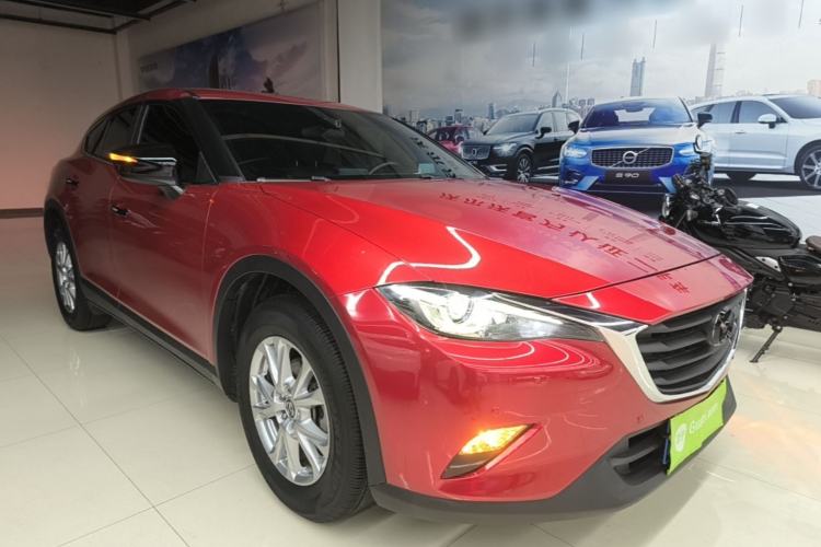 Used Mazda CX-4 2018 2.0L Automatic Two-Wheel Drive Blue Sky Exploration Version China V Standard Front Right 45 Deg