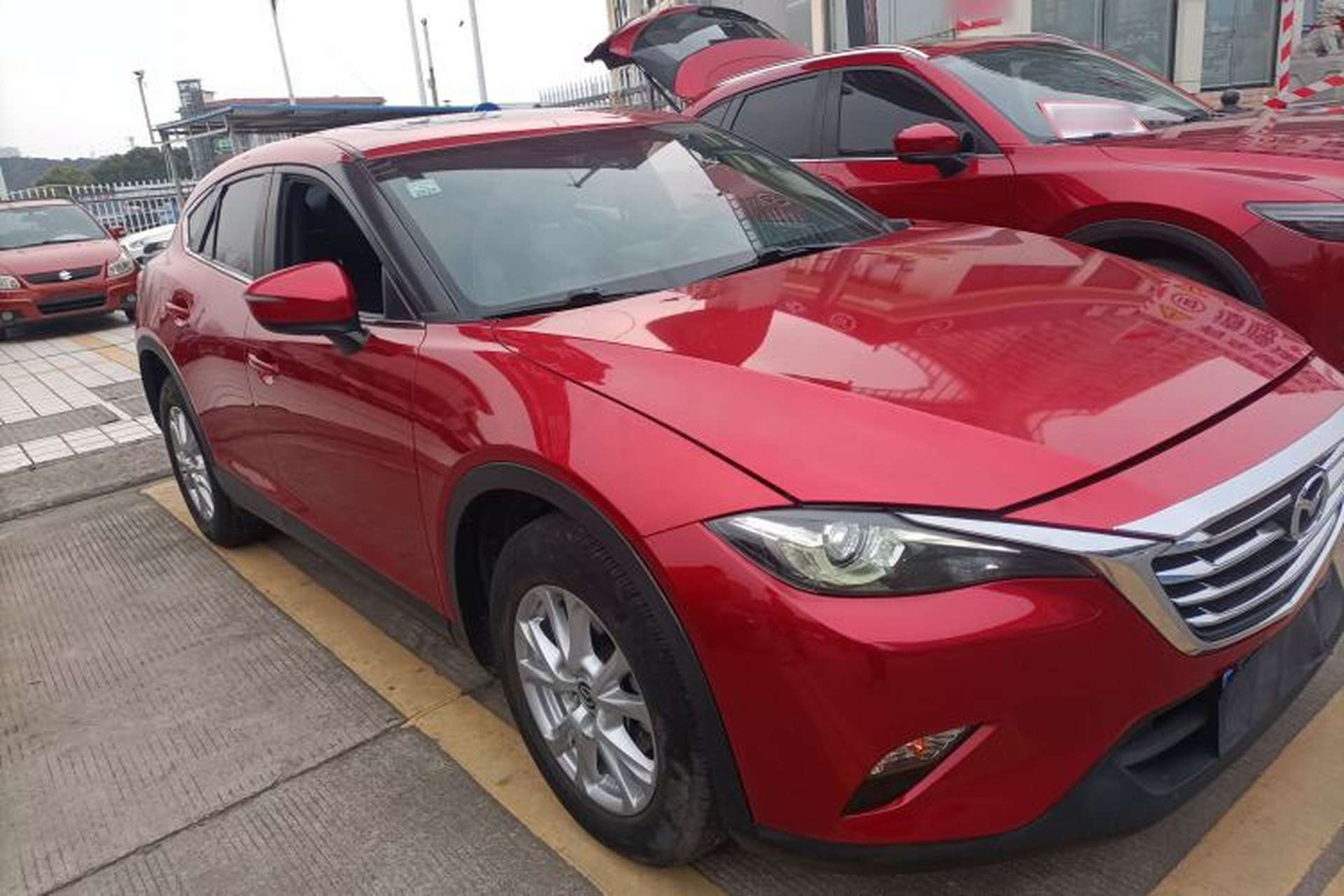 Used Mazda CX-4 2018 2.0L Automatic Two-Wheel Drive Blue Sky Exploration Version China V Standard Front Right 45 Deg