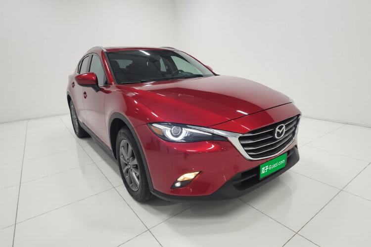 Used Mazda CX-4 2018 2.0L Automatic Two-Wheel Drive Blue Sky Premium Upgrade Version China VI Standard Front Right 45 Deg