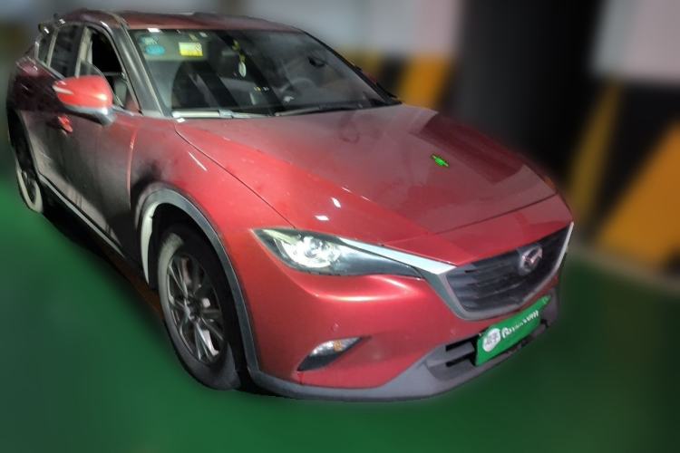 Used Mazda CX-4 2018 2.0L Automatic 2WD Blue Sky Exploration Edition China VI Standard Front Right 45 Deg