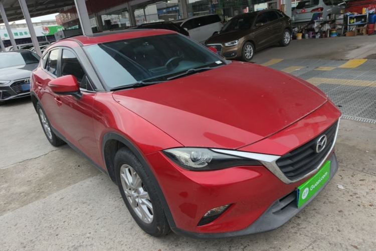 Used Mazda CX-4 2018 2.0L Automatic Two-Wheel Drive Blue Sky Dynamic Version China V Standard Front Right 45 Deg