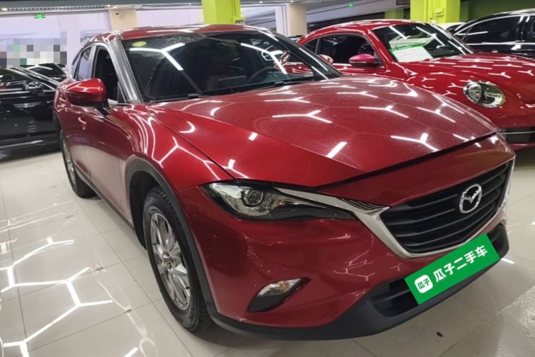 Used Mazda CX-4 2018 2.0L Automatic Two-Wheel Drive Blue Sky Dynamic Version China VI Standard Front Right 45 Deg