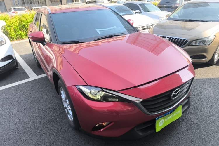 Used Mazda CX-4 2018 2.0L Automatic Two-Wheel Drive Blue Sky Dynamic Version China V Standard Front Right 45 Deg