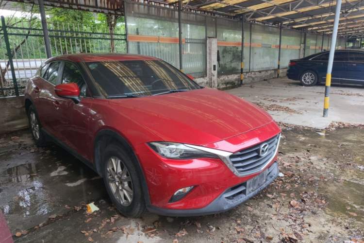 Used Mazda CX-4 2018 2.0L Automatic Two-Wheel Drive Blue Sky Dynamic Version China VI Standard Front Right 45 Deg