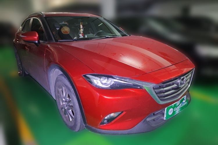 Used Mazda CX-4 2018 2.0L Automatic Two-Wheel Drive Blue Sky Premium Upgrade Version China VI Standard Front Right 45 Deg