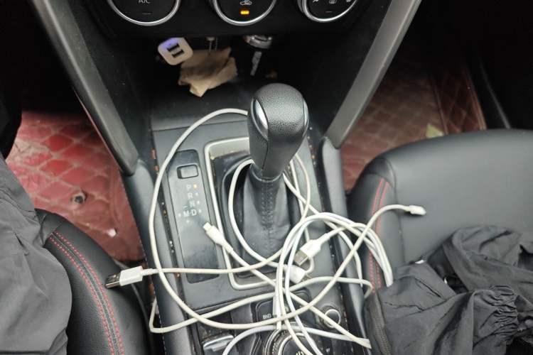 Used Mazda CX-4 2018 2.0L Automatic Two-Wheel Drive Blue Sky Dynamic Version China V Standard Gear Lever
