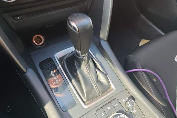 Used Mazda CX-4 2018 2.0L Automatic Two-Wheel Drive Blue Sky Dynamic Version China V Standard Gear Lever