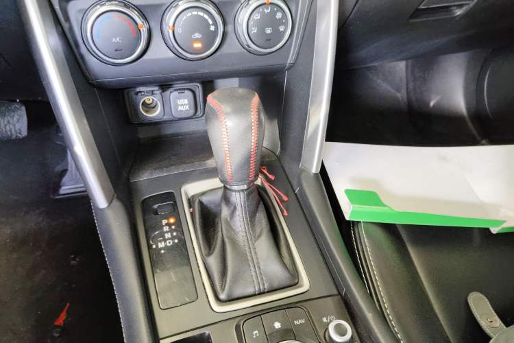 Used Mazda CX-4 2018 2.0L Automatic Two-Wheel Drive Blue Sky Dynamic Version China V Standard Gear Lever