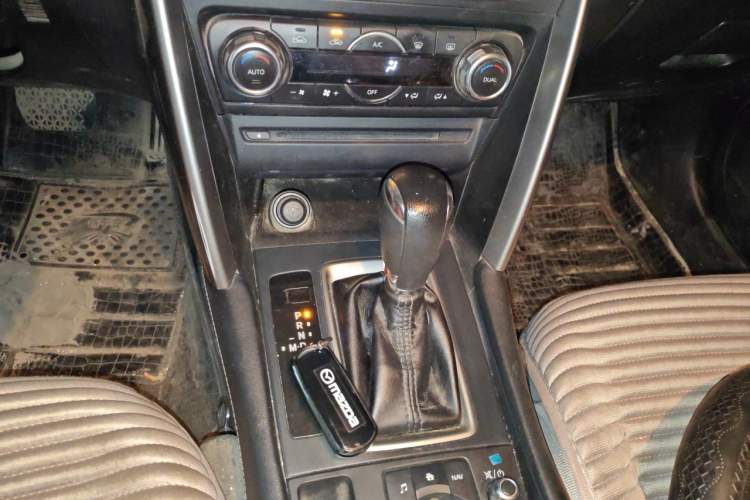 Used Mazda CX-4 2018 2.0L Automatic 2WD Blue Sky Exploration Edition China VI Standard Gear Lever