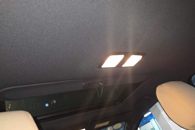 Used Mazda CX-4 2018 2.0L Automatic Two-Wheel Drive Blue Sky Dynamic Version China V Standard Headliner