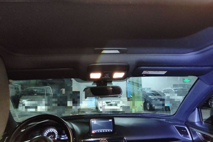 Used Mazda CX-4 2018 2.0L Automatic 2WD Blue Sky Exploration Edition China VI Standard Headliner
