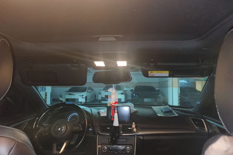 Used Mazda CX-4 2018 2.0L Automatic Two-Wheel Drive Blue Sky Exploration Version China V Standard Headliner