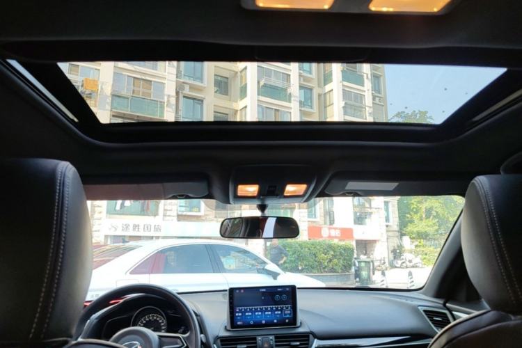 Used Mazda CX-4 2018 2.0L Automatic Two-Wheel Drive Blue Sky Dynamic Version China V Standard Headliner