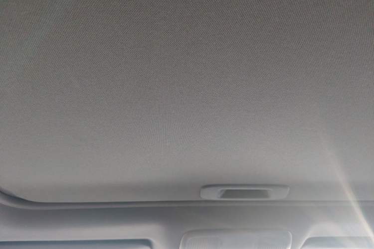 Used Mazda CX-4 2018 2.0L Automatic Two-Wheel Drive Blue Sky Premium Upgrade Version China VI Standard Headliner