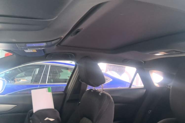 Used Mazda CX-4 2018 2.0L Automatic Two-Wheel Drive Blue Sky Dynamic Version China V Standard Headliner