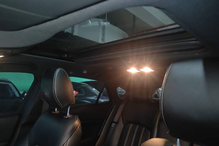 Used Mazda CX-4 2018 2.0L Automatic Two-Wheel Drive Blue Sky Dynamic Version China V Standard Headliner