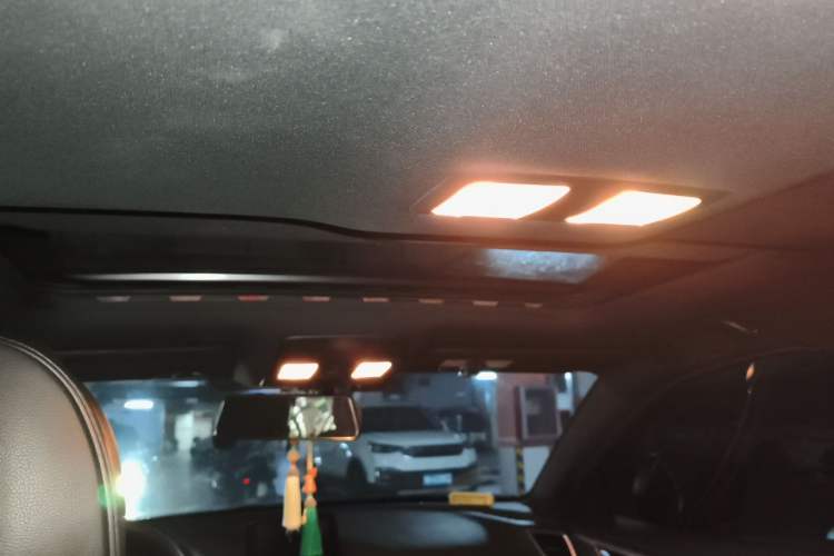 Used Mazda CX-4 2018 2.0L Automatic 2WD ZhiLing Tech Edition China V Standard Headliner