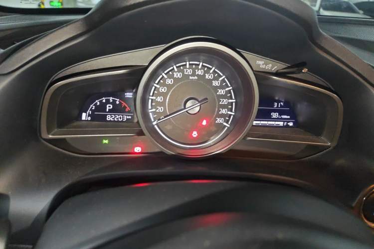 Used Mazda CX-4 2018 2.5L Automatic 4x4 Sky Blue Passion Tech Limited Edition Instrument Cluster