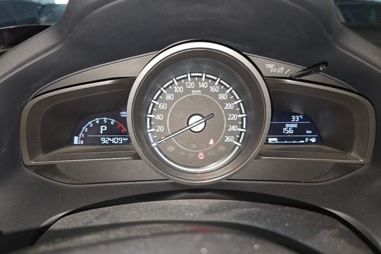 Used Mazda CX-4 2018 2.0L Automatic Two-Wheel Drive Blue Sky Dynamic Version China V Standard Instrument Cluster