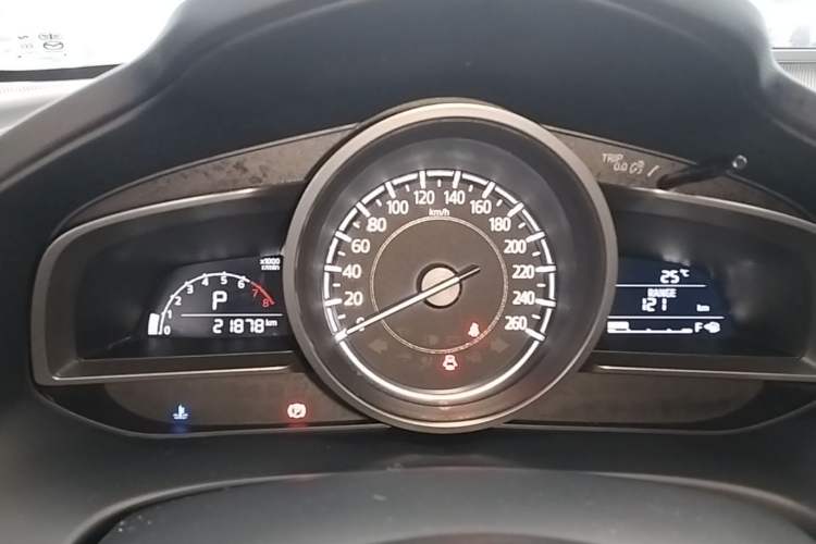 Used Mazda CX-4 2018 2.0L Automatic Two-Wheel Drive Blue Sky Exploration Version China V Standard Instrument Cluster