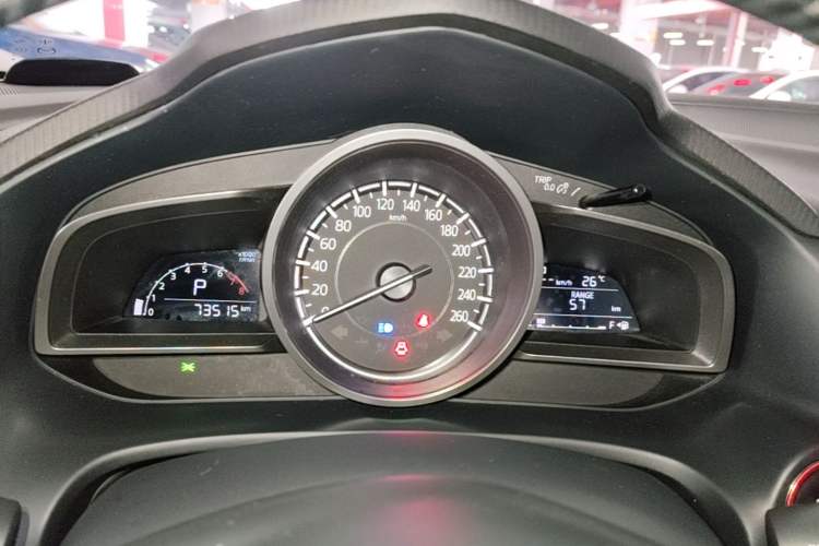 Used Mazda CX-4 2018 2.0L Automatic Two-Wheel Drive Blue Sky Luxury Edition Instrument Cluster