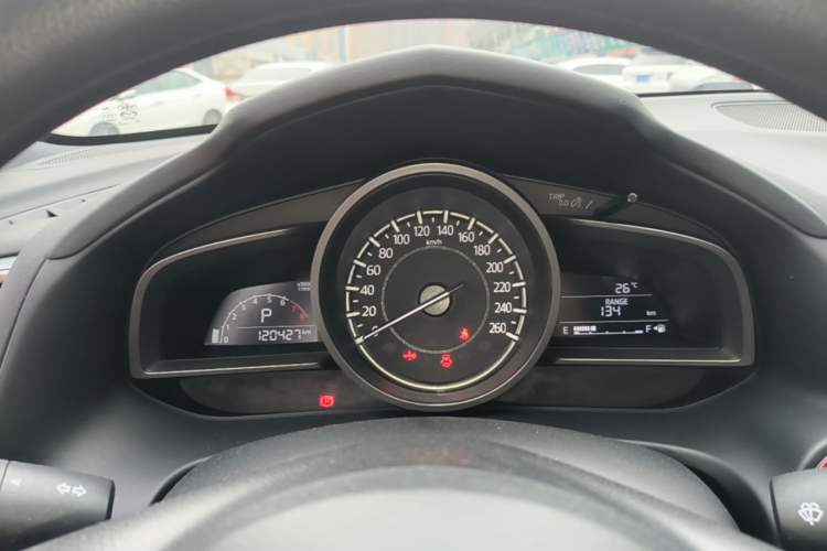Used Mazda CX-4 2018 2.0L Automatic Two-Wheel Drive Blue Sky Dynamic Version China V Standard Instrument Cluster