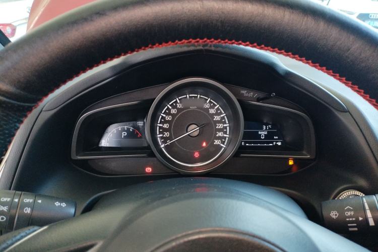 Used Mazda CX-4 2018 2.0L Automatic Two-Wheel Drive Blue Sky Dynamic Version China V Standard Instrument Cluster