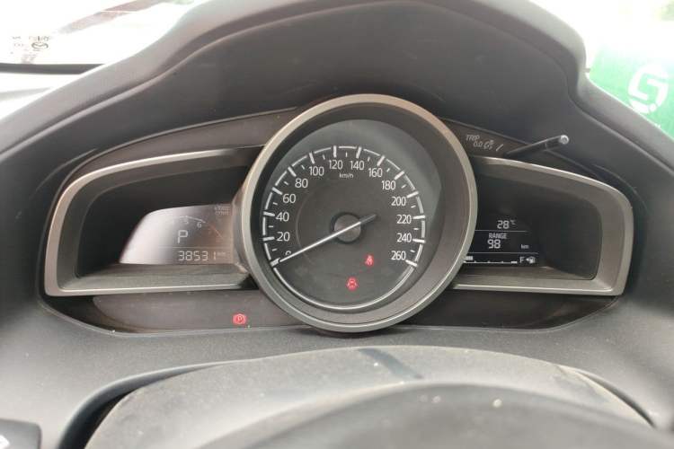 Used Mazda CX-4 2018 2.0L Automatic Two-Wheel Drive Blue Sky Exploration Version China V Standard Instrument Cluster