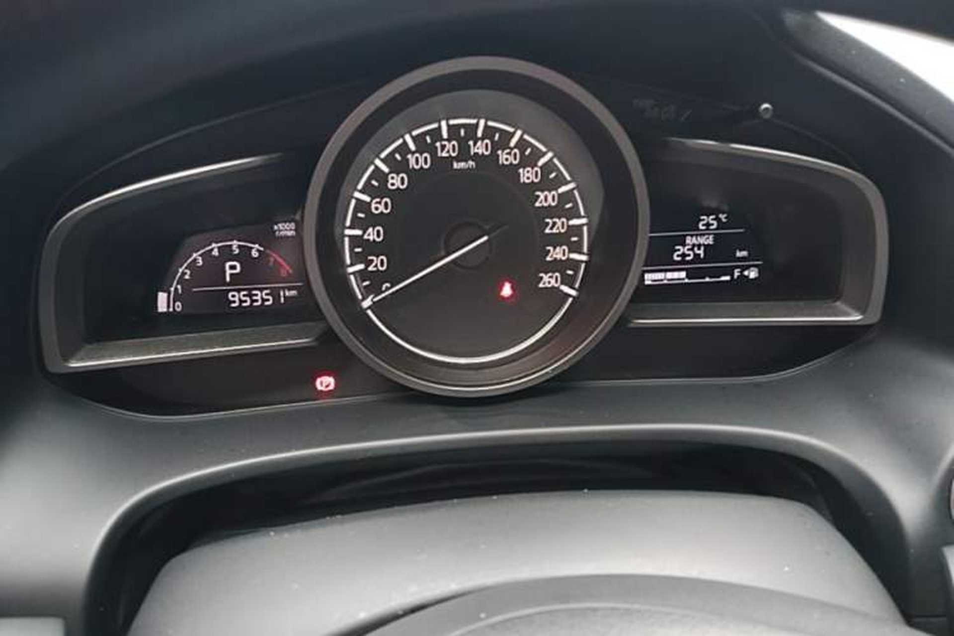 Used Mazda CX-4 2018 2.0L Automatic Two-Wheel Drive Blue Sky Dynamic Version China V Standard Instrument Cluster