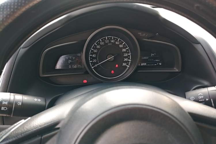 Used Mazda CX-4 2018 2.0L Automatic Two-Wheel Drive Blue Sky Dynamic Version China V Standard Instrument Cluster