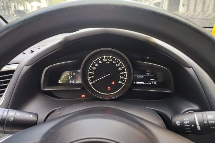 Used Mazda CX-4 2018 2.0L Automatic Two-Wheel Drive Blue Sky Dynamic Version China V Standard Instrument Cluster